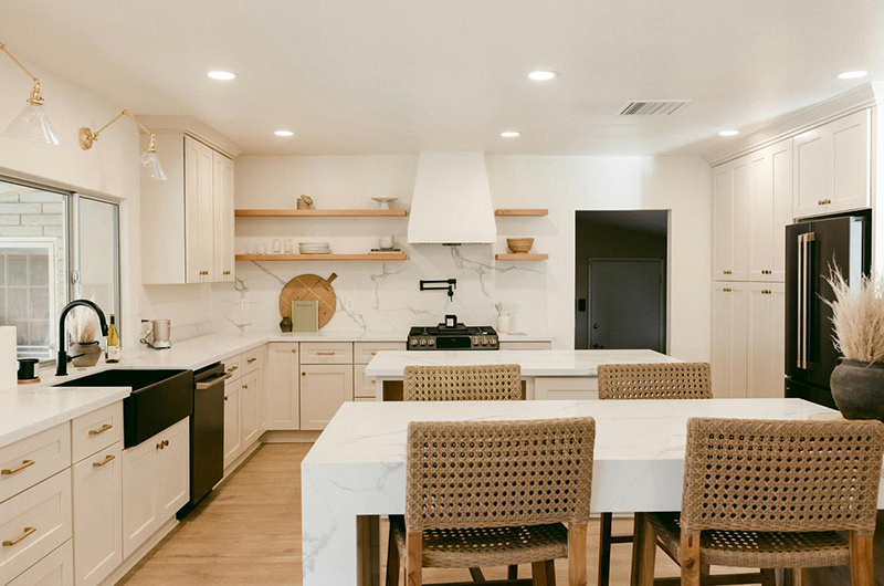 lomix-dekorasyon-tuzla-mutfak-tadilat-ve-dekorasyonu-modern-mutfak-yerlesimi-mutfak-dolaplari-tezgah-montaji-mutfak-ic-tasarim